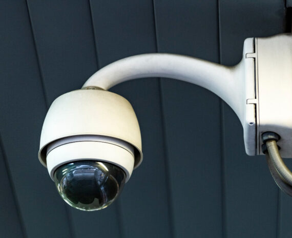 cctv-security-camera-ceiling (1)